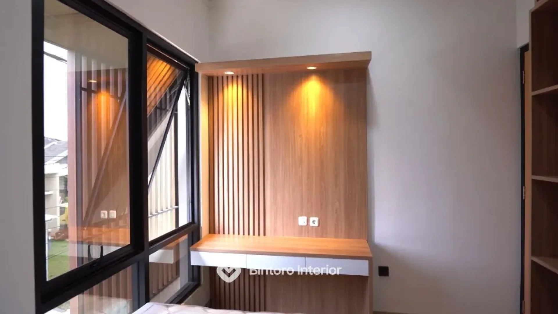 Project Mr. WH Bandung